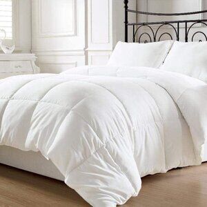 Luxurious Hypoallergenic Down Alternative Comforter - Twin Size - All-Season